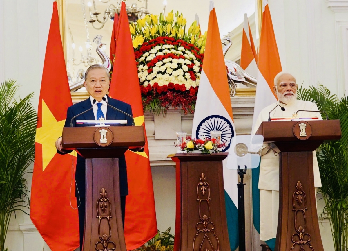 Tô Lâm et Narendra Modi répondent à la presse à l'issue de leur entretien. Photo: VOV