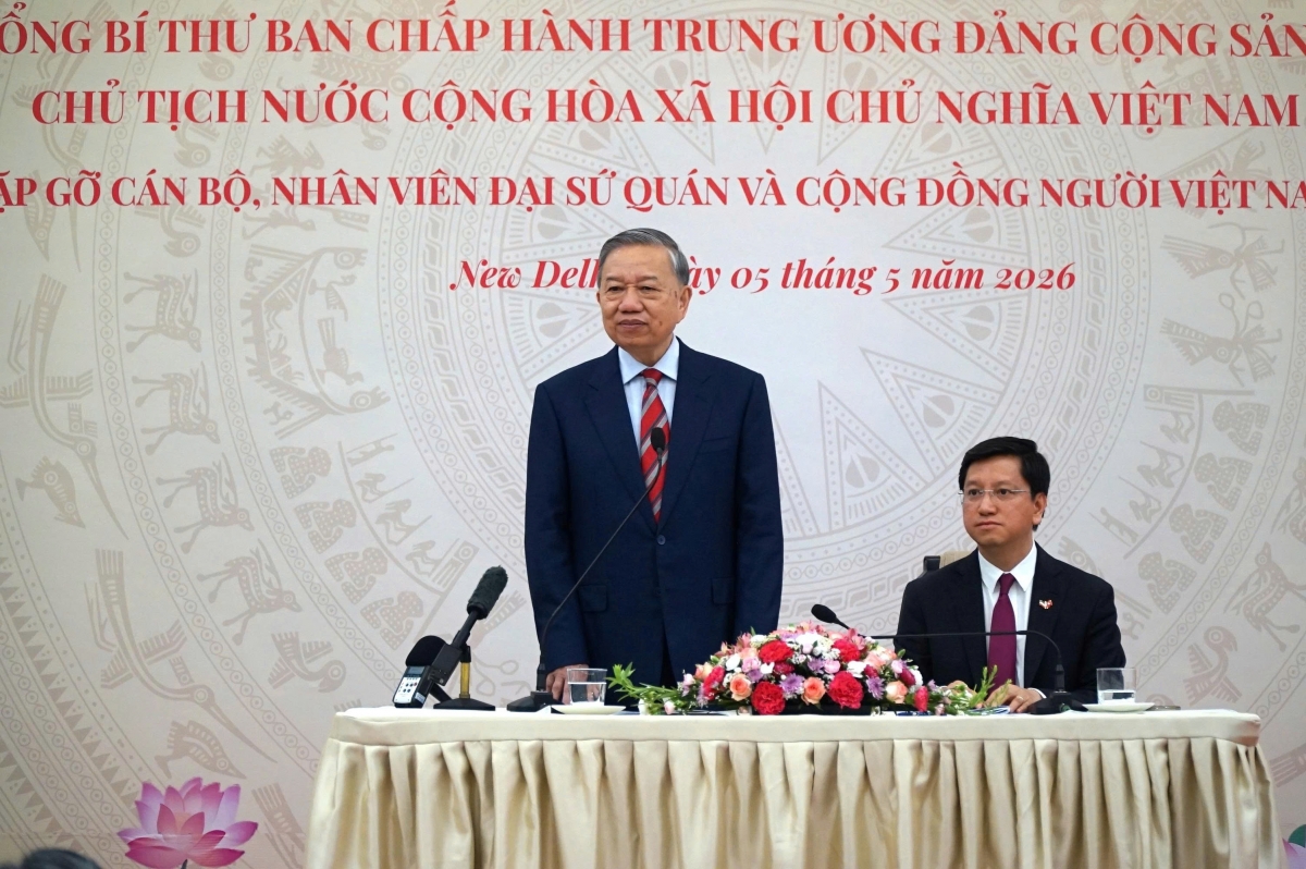 ベトナム大使館の職員や在留ベトナム人との懇談　<br>
写真：VOV