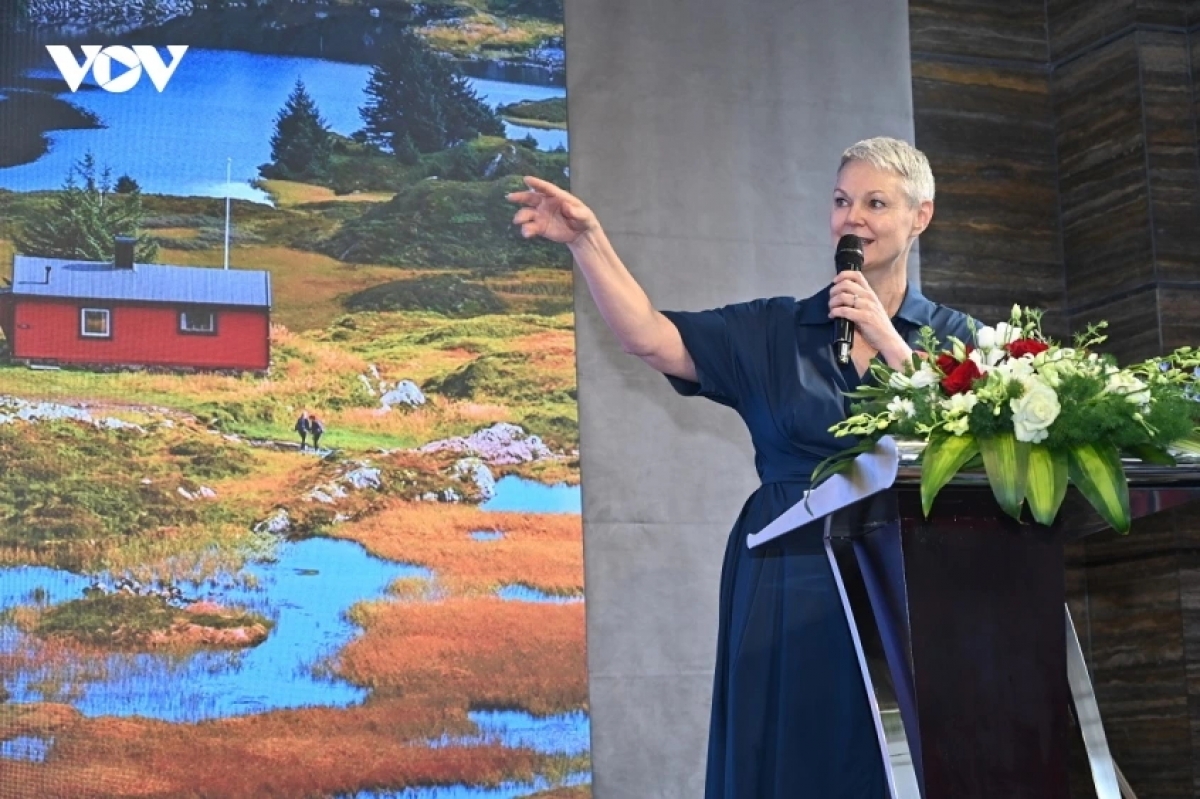 Norwegian Ambassador to Vietnam Hilde Solbakken speaking at the ceremony. Photo: VOV