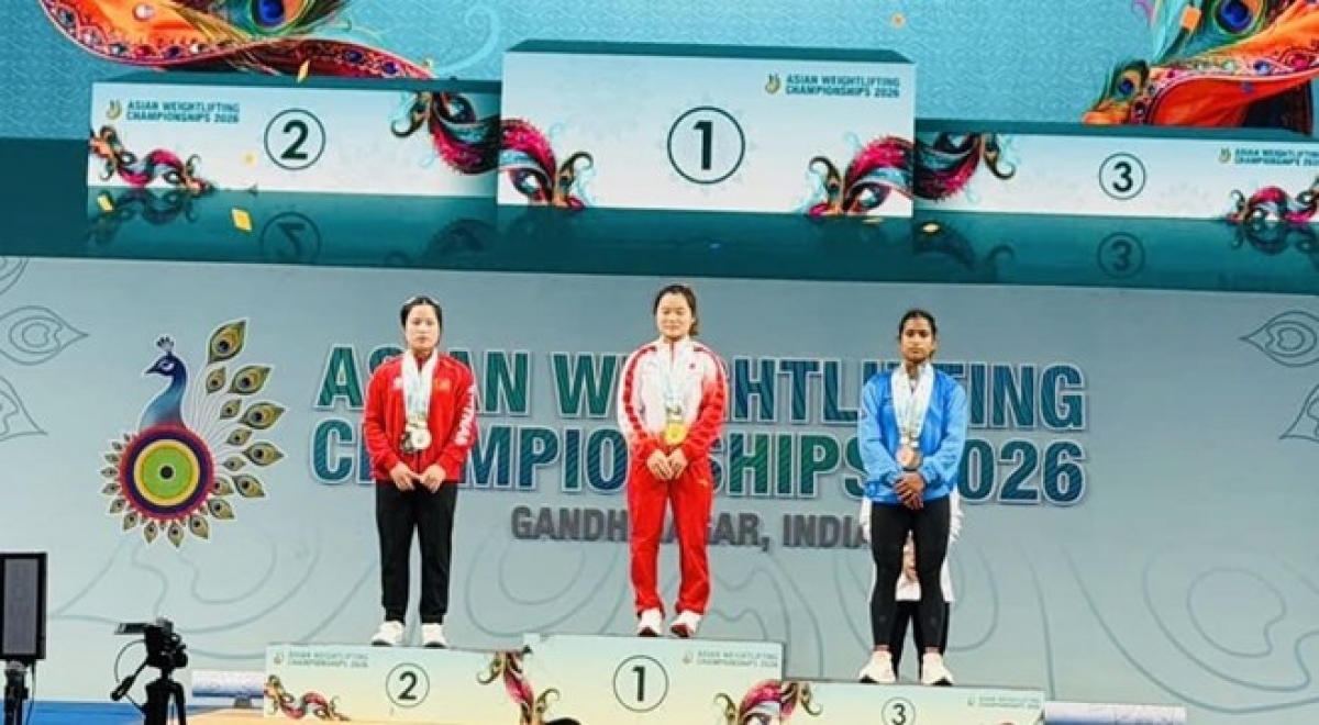 Nguyen Hoai Huong gewinnt eine Silbermedaille bei Asienmeisterschaften im Gewichtheben 2026. (Foto: Hoai Viet)