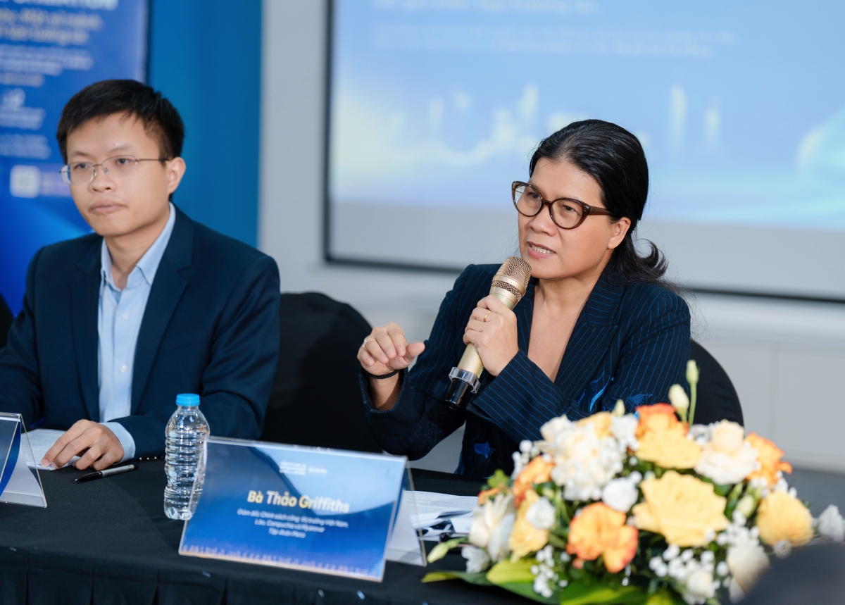 Thao Griffiths, Meta’s Public Policy Director for Vietnam, Laos, Cambodia, and Myanmar, speaks at the press conference. (Photo: NIC)