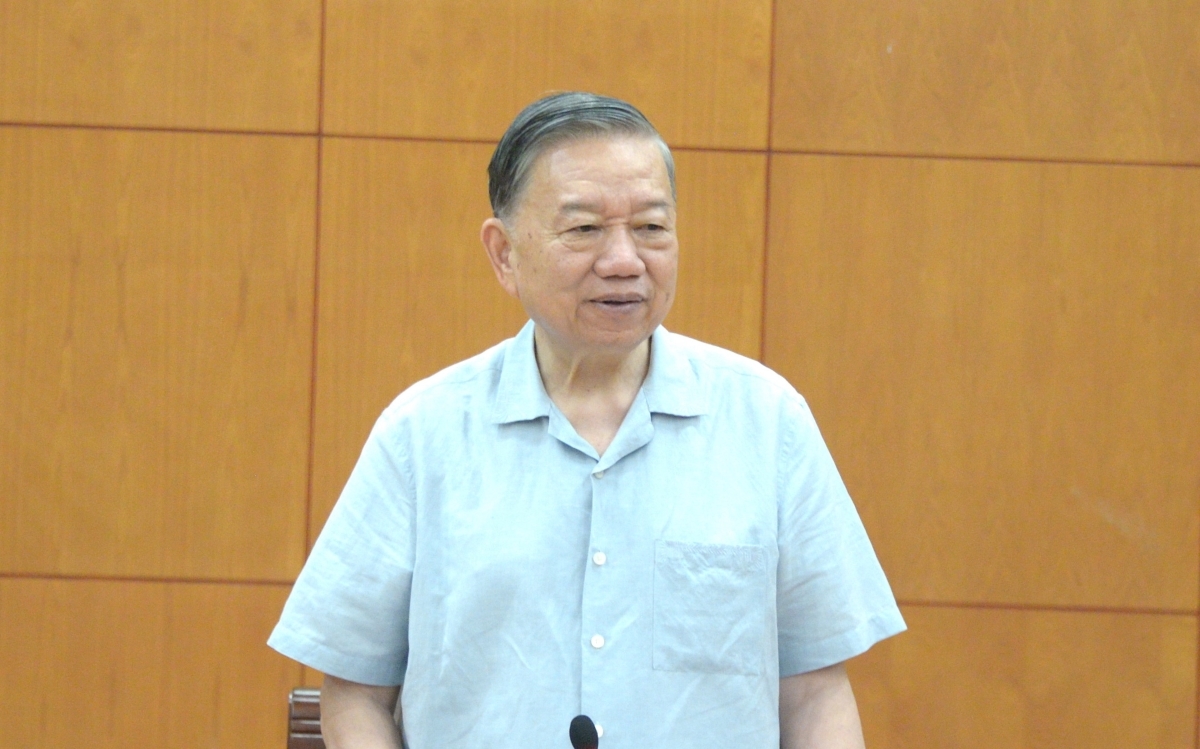 เลขาธิการใหญ่พรรค ประธานประเทศ โตเลิม กล่าวปราศรัยในการประชุม