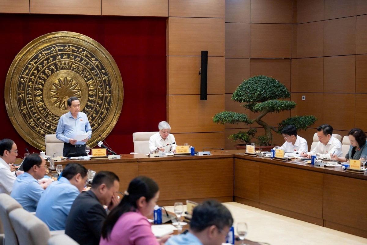 Chủ tịch Quốc hội Trần Thanh Mẫn làm việc với Thường trực Hội đồng Dân tộc. Ảnh: Lê Tuyết/VOV