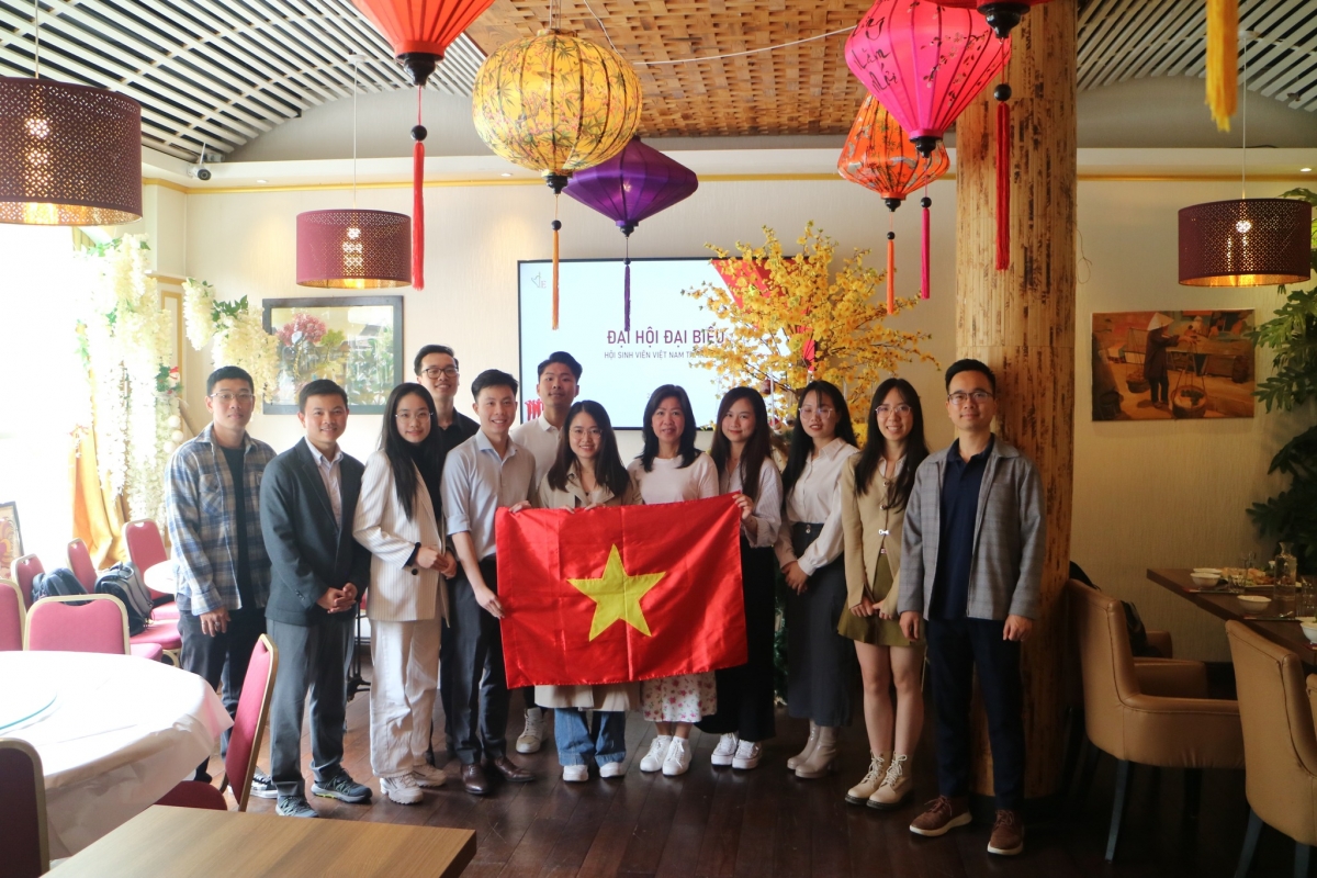 Đại hội thành lập Hội sinh viên Việt Nam tại Ireland. Ảnh: FBNV
