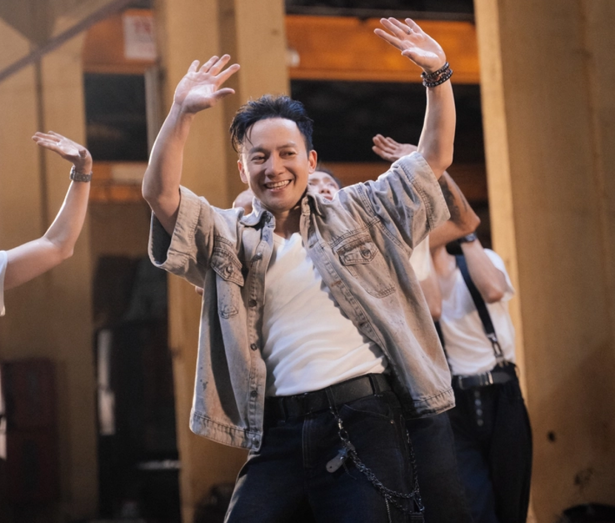Ca sĩ, rapper Đinh Tiến 