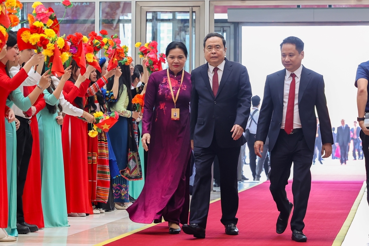 Chủ tịch Quốc hội Trần Thanh Mẫn đến dự phiên khai mạc Đại hội đại biểu Mặt trận Tổ quốc Việt Nam lần thứ XI. Ảnh: VGP/Nhật Bắc