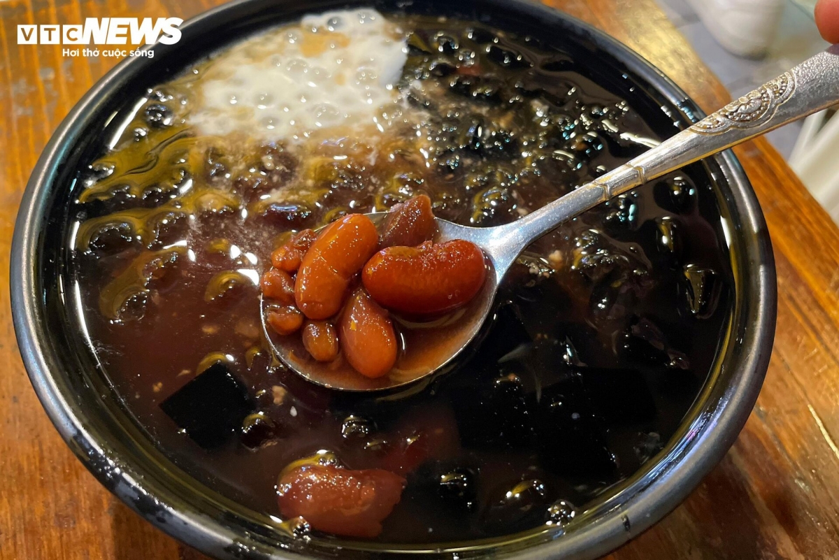 小豆「チェー」、多くのベトナム人に親しまれる甘味（写真：Minh Đức/VTC News）