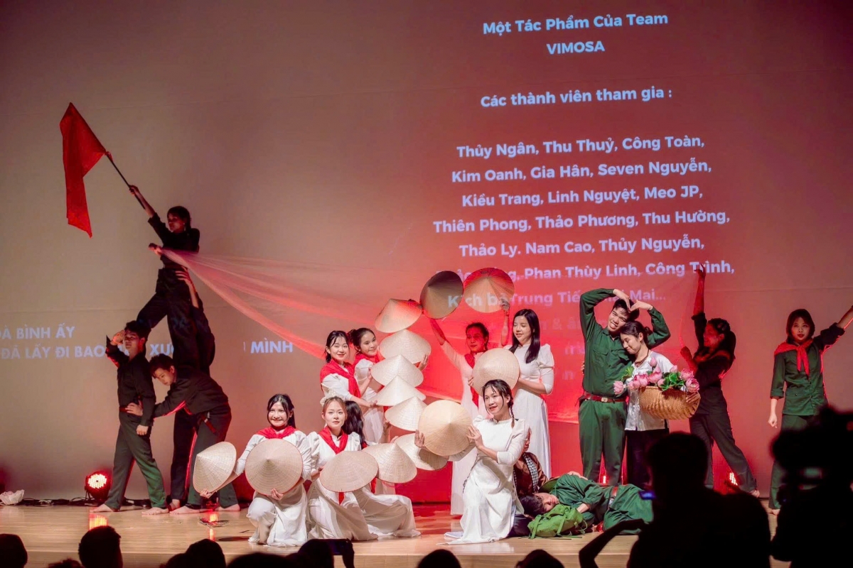 VIMOSA tham gia cuộc thi” Tự hào sáng tạo - Tôi yêu Việt Nam” với tác phẩm “ Những người làm nên đất nước”