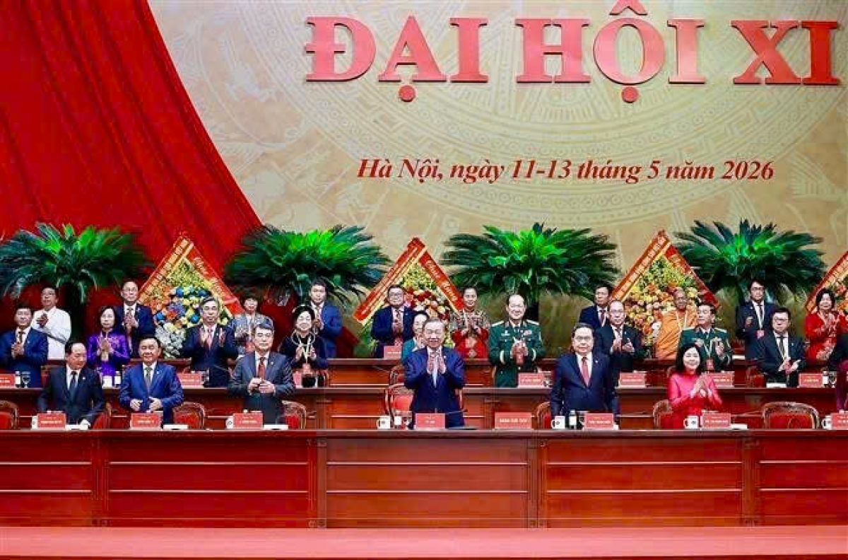 Đoàn Chủ tịch điều hành Phiên khai mạc trọng thể Đại hội XI Mặt trận Tổ quốc Việt Nam. Ảnh: Dương Giang/ TTXVN