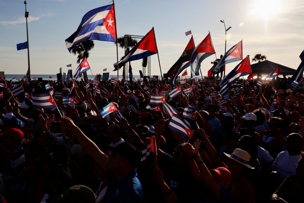 La protesta del 22 de mayo en La Habana, Cuba contra las políticas unilaterales de Estados Unidos impuestas a la isla. Foto: REUTERS/Norlys Perez