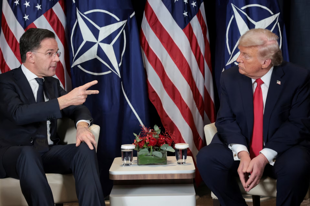 アメリカのドナルド・トランプ大統領とNATOのマルク・ルッテ事務総長による首脳会談。2026年1月21日、スイス・ダボスで開催された世界経済フォーラム（WEF）にて（写真：REUTERS/Jonathan Ernst）