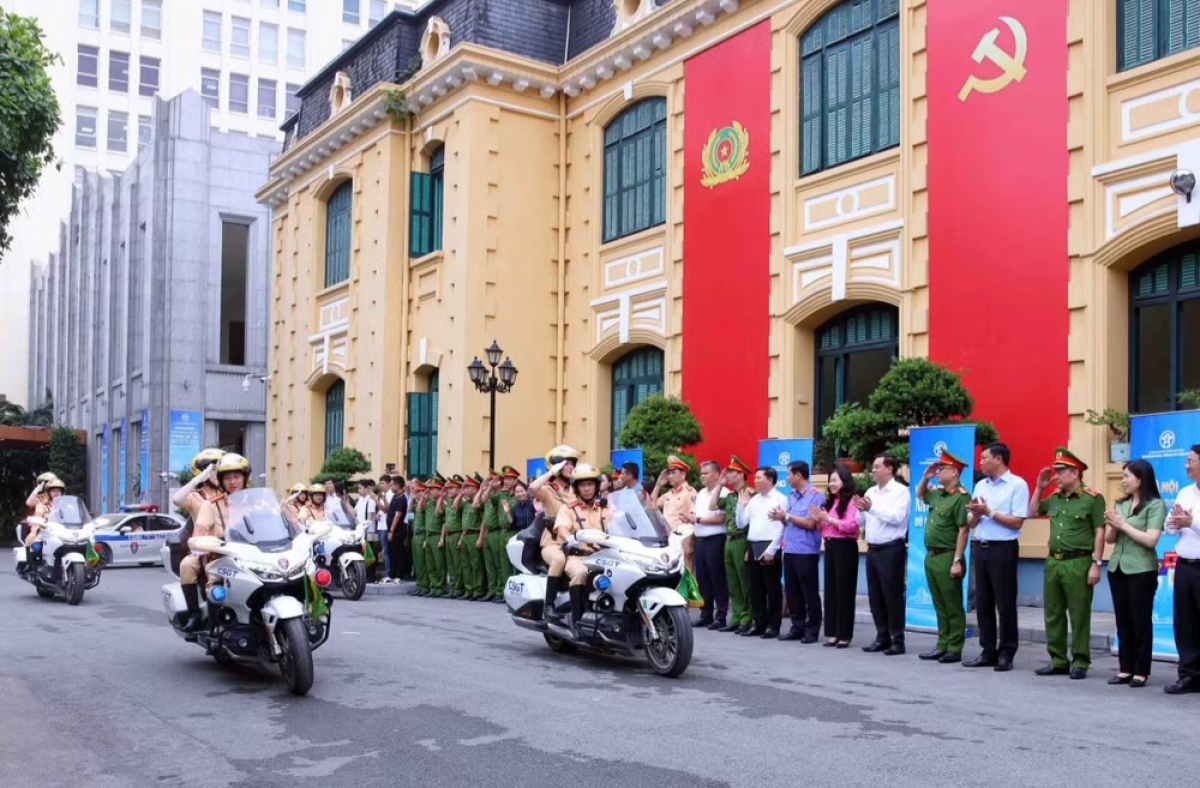 Défilé dans le cadre du Mois d'action antidrogue 2026. Photo: TTXVN