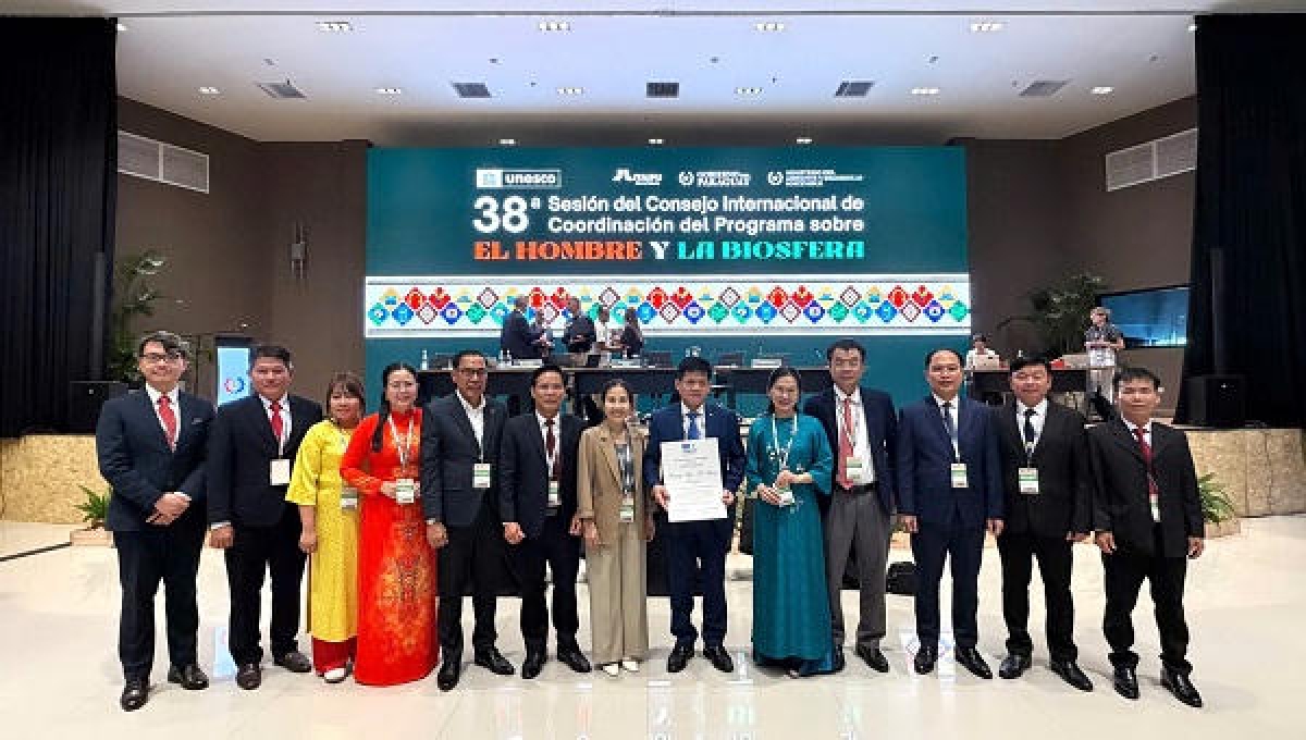 UNESCO công nhận Phong Nha - Kẻ Bàng là Khu Dự trữ sinh quyển thế giới tại Paraguay ngày 5/6. Ảnh: Thanh Văn
