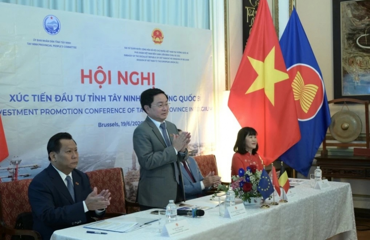 UBND tỉnh Tây Ninh phối hợp với Đại sứ quán Việt Nam tại Vương quốc Bỉ tổ chức Hội nghị xúc tiến đầu tư tỉnh Tây Ninh tại Vương quốc Bỉ. Nguồn: baotayninh.vn