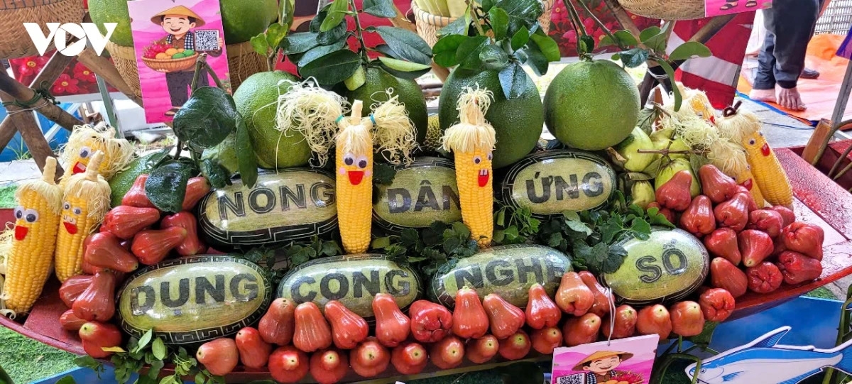 Đồng Tháp có hơn 10 loại trái cây chủ lực đặc sản.