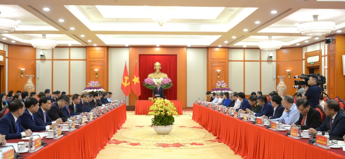 Quang cảnh buổi làm việc. Ảnh: Văn Hiếu/VOV