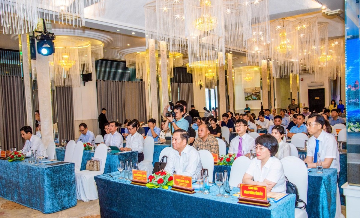 La rueda de prensa sobre el Festival del Mar de Khanh Hoa.
