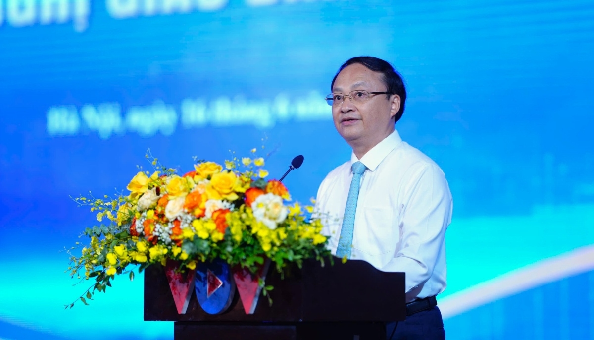 Dirjen VOV, Do Tien Sy menyampaikan pidato di depan konferensi tersebut (Foto: Dinh Trung/VOV)
