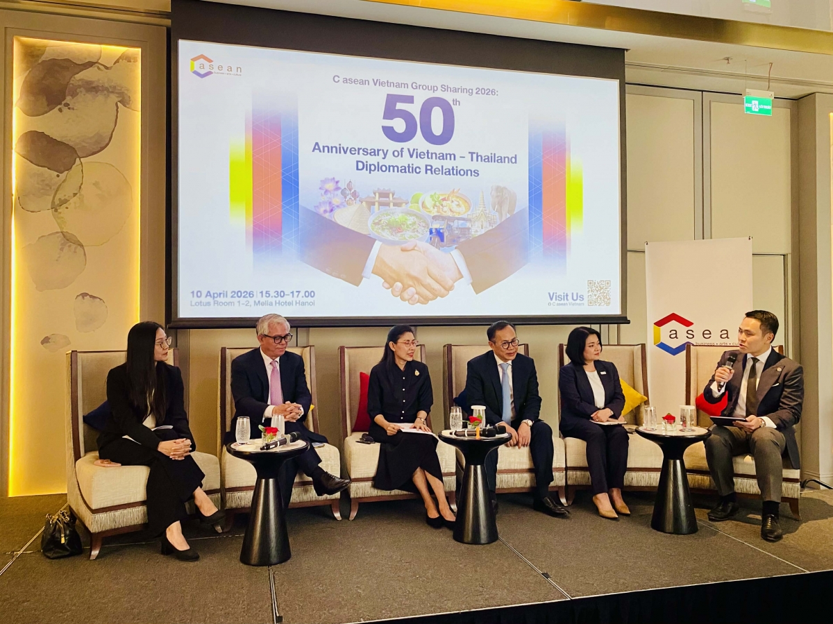 ການ​ແບ່ງ​ປັນ​ໂດຍ C ASEAN ຈັດ​ຂຶ້ນ​ເນື່ອງ​ໃນ​ໂອ​ກາດ​ສະ​ເຫຼີມ​ສະຫຼອງ 50 ປີ​ແຫ່ງ​ການ​ພົວ​ພັນ​ທາງ​ການ​ທູດ ຫວຽດ​ນາມ - ໄທ