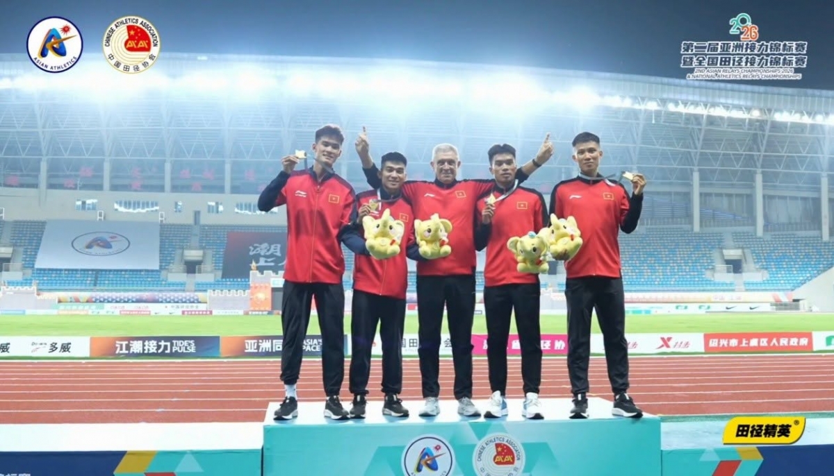 Das 4x400-Meter-Staffelteam der Männer Vietnams gewinnt eine Goldmedaille bei den asiatischen Leichtathletik-Staffelmeisterschaften 2026. (Foto: thethaovanhoa.vn)