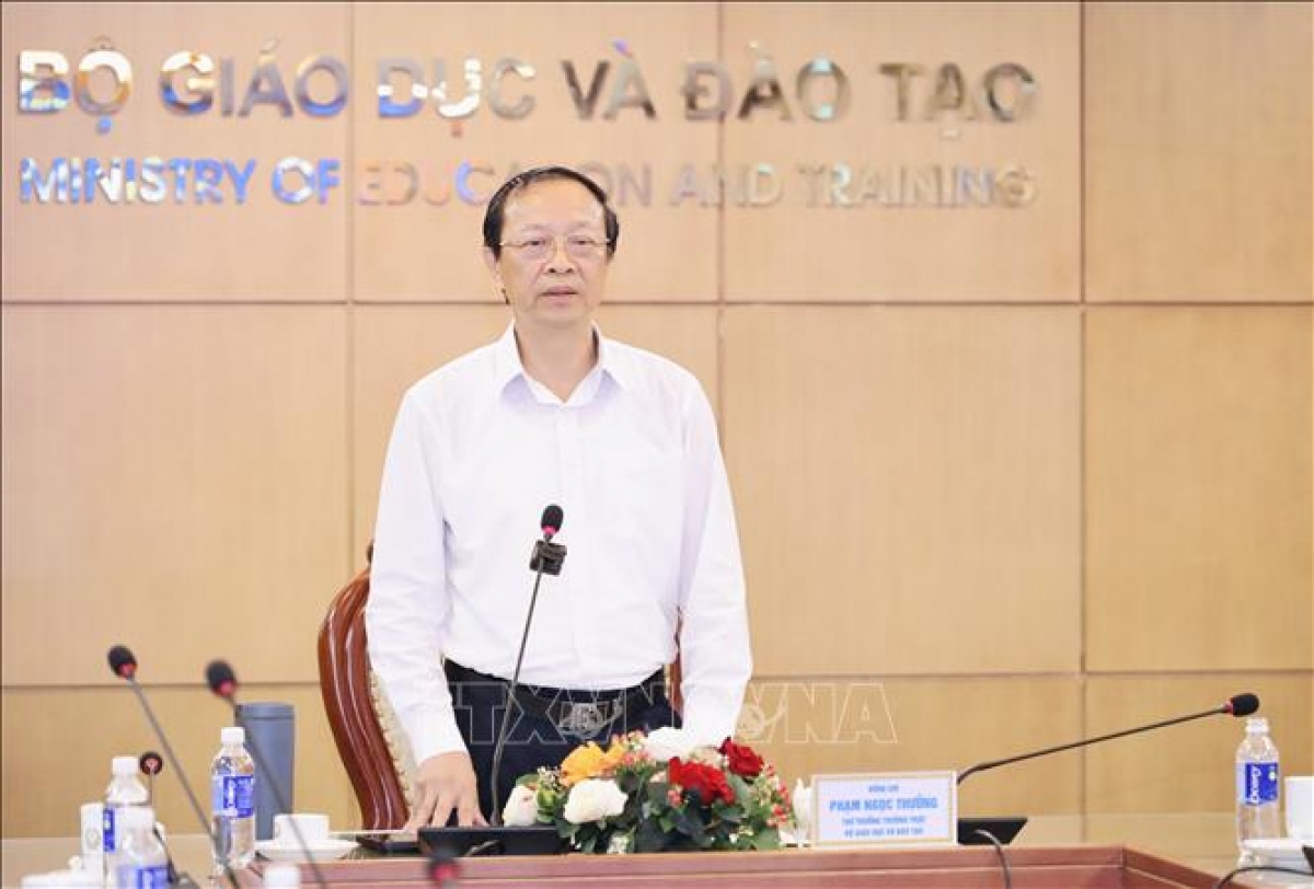  Thứ trưởng Bộ Giáo dục và Đào tạo Phạm Ngọc Thưởng phát biểu tại lễ phát động. Ảnh: TTXVN