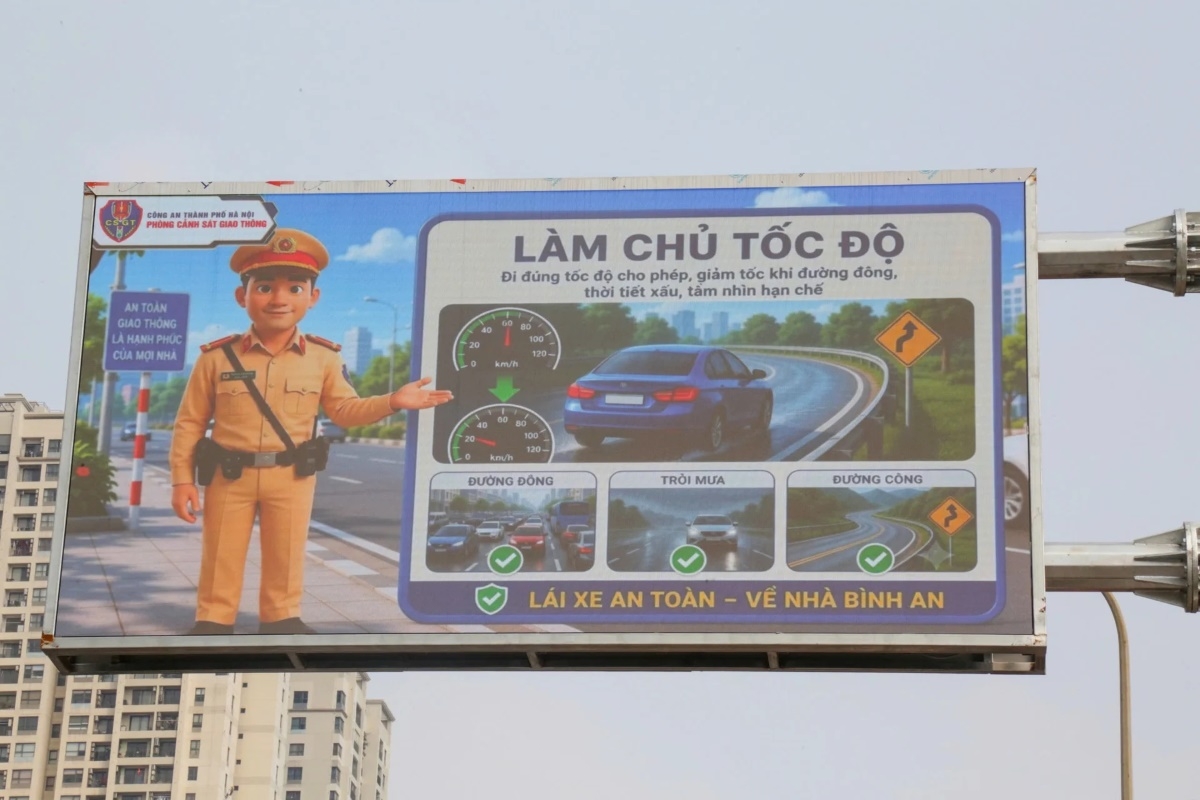 A traffic display at a junction in Hanoi (Photo: VOV)