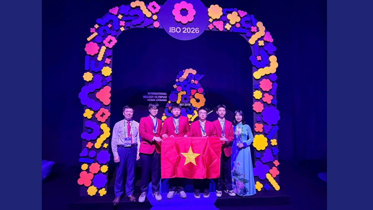 ក្រុមជម្រើសជាតិវៀតណាមនៅក្នុងការប្រកួតអូឡាំពិកជីវវិទ្យាអន្តរជាតិ (IBO) ឆ្នាំ២០២៦ (រូបថត៖ គណៈកម្មាធិការរៀបចំ)