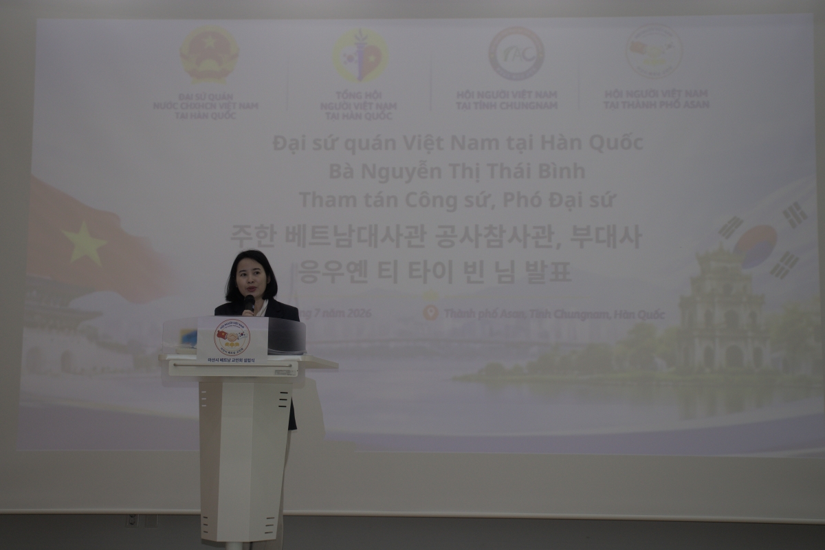 Bà Nguyễn Thị Thái Bình, Tham tán Công sứ, Phó Đại sứ Đại sứ quán Việt Nam tại Hàn Quốc, phát biểu tại sự kiện.