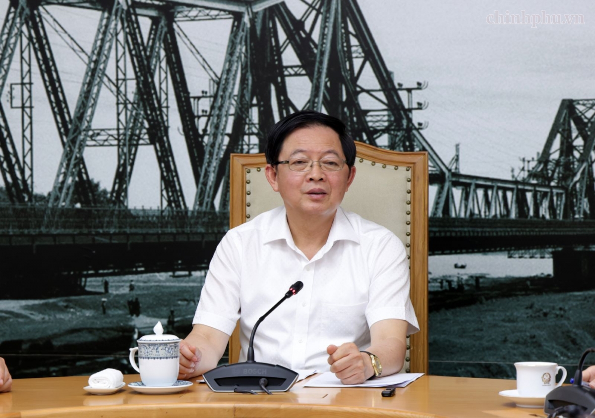 Phó Thủ tướng Hồ Quốc Dũng phát biểu tại cuộc họp về việc thành lập Khu Công nghệ cao của tỉnh Hưng Yên. Ảnh: VGP/Gia Huy