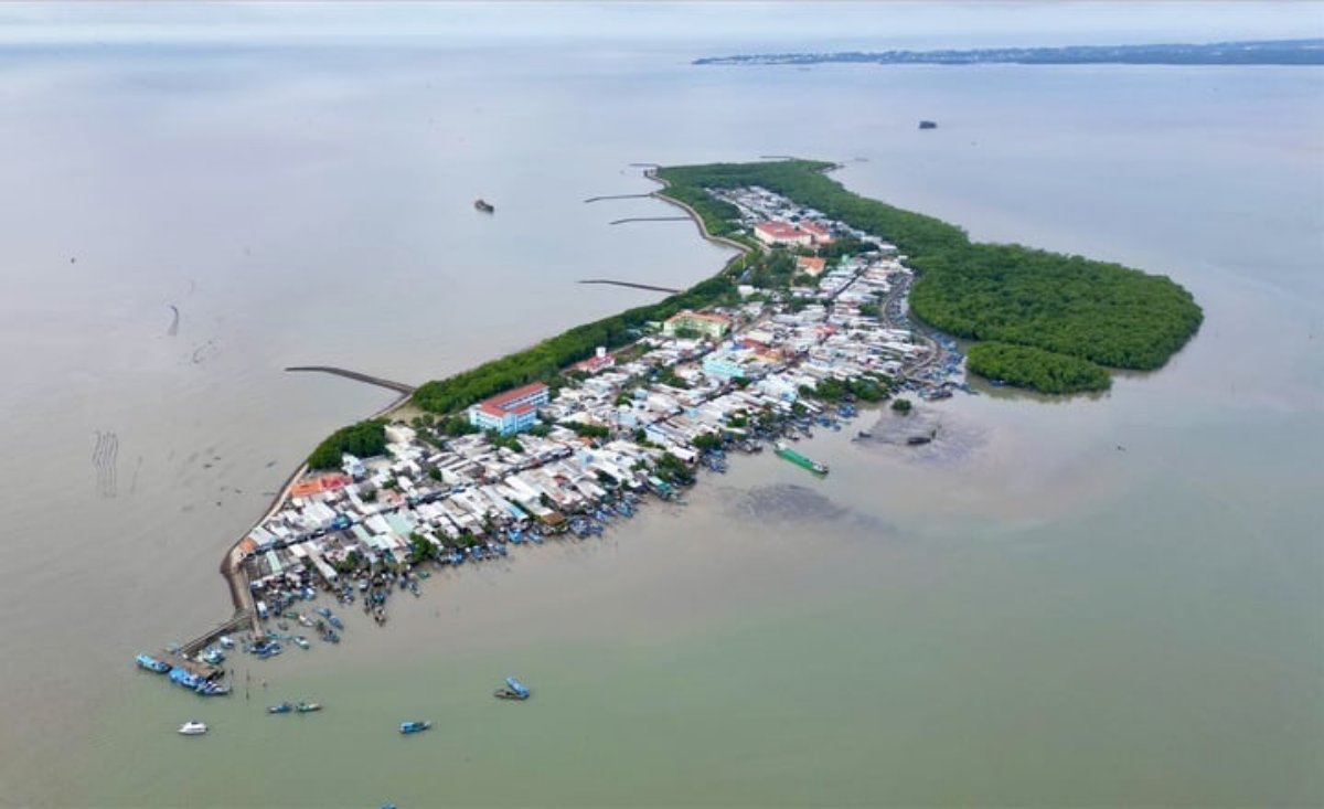 A panoramic view of Thanh An island commune (Ho Chi Minh City), where a modern waterway connecting it to the city center is being studied for development. (Photo: VTCnews)