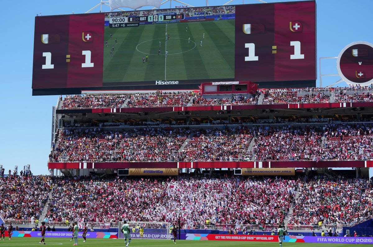 Panorama pertandingan antara Qatar dan Swiss di Stadion San Francisco Bay Area, Santa Clara, California, AS, 13 Juni 2026. Foto: IMAGN IMAGES/REUTERS/Darren Yamashita