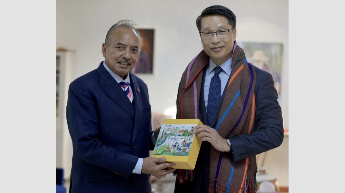 Kuasa Usaha Vietnam di Timor Leste, Pham Binh Dam (Kanan) dan Wakil PM, sekaligus Menteri Koordinator Masalah-Msalah Ekonomi merangkap Menteri Pariwisata dan Lingkungan Timor Leste, Francisco Kalbuadi Lay (Foto:  Pham Ha/VOV di Indonesia)