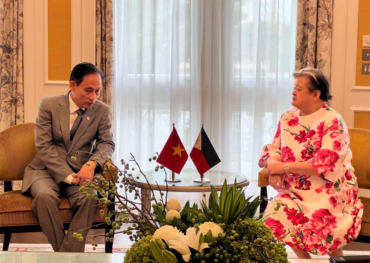 Vietnamese Foreign Minister Le Hoai Trung meets with Philippine Foreign Minister Maria Theresa P. Lazaro on July 12, 2026. Photo: VOV-Bangkok