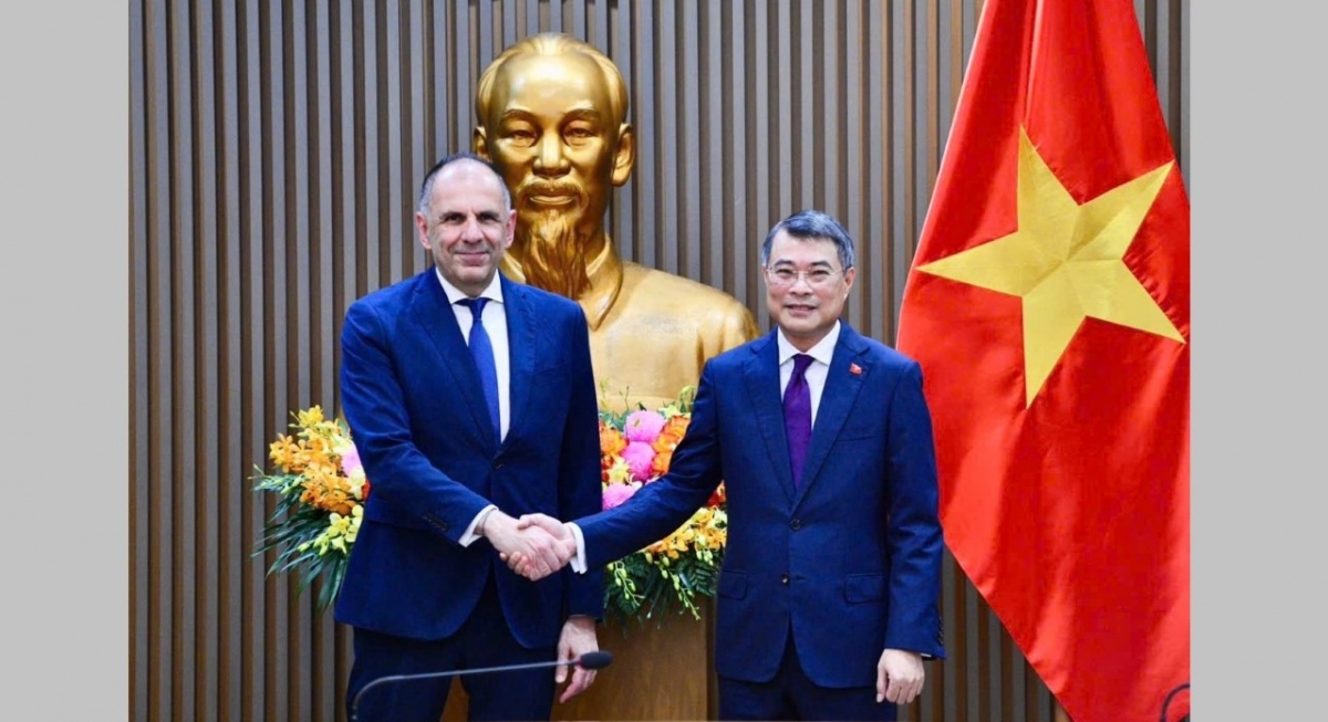 PM Le Minh Hung dan Menlu Yunani, George Gerapetritis. Foto: VOV