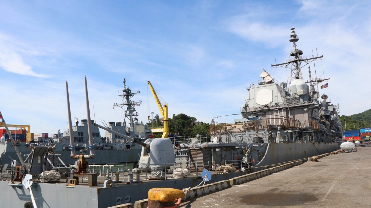 El crucero de misiles guiados USS Robert Smalls (CG-62). Foto: VOV
