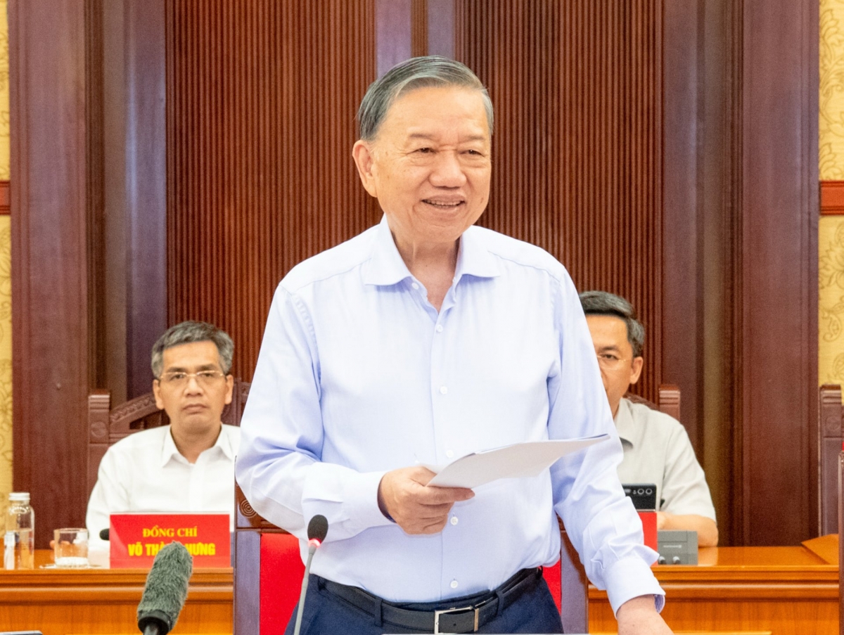 Sekjen sekaligus Presiden To Lam menyampaikan pidato dalam rapat tersebut (Foto: Van Hieu/VOV)