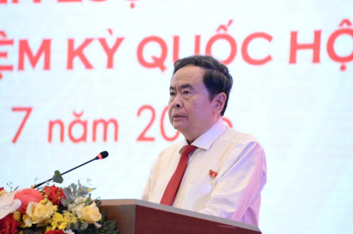 Ketua MN Tran Thanh Man menyampaikan pidato di depan forum tersebut (Foto: Le Tuyet/VOV)