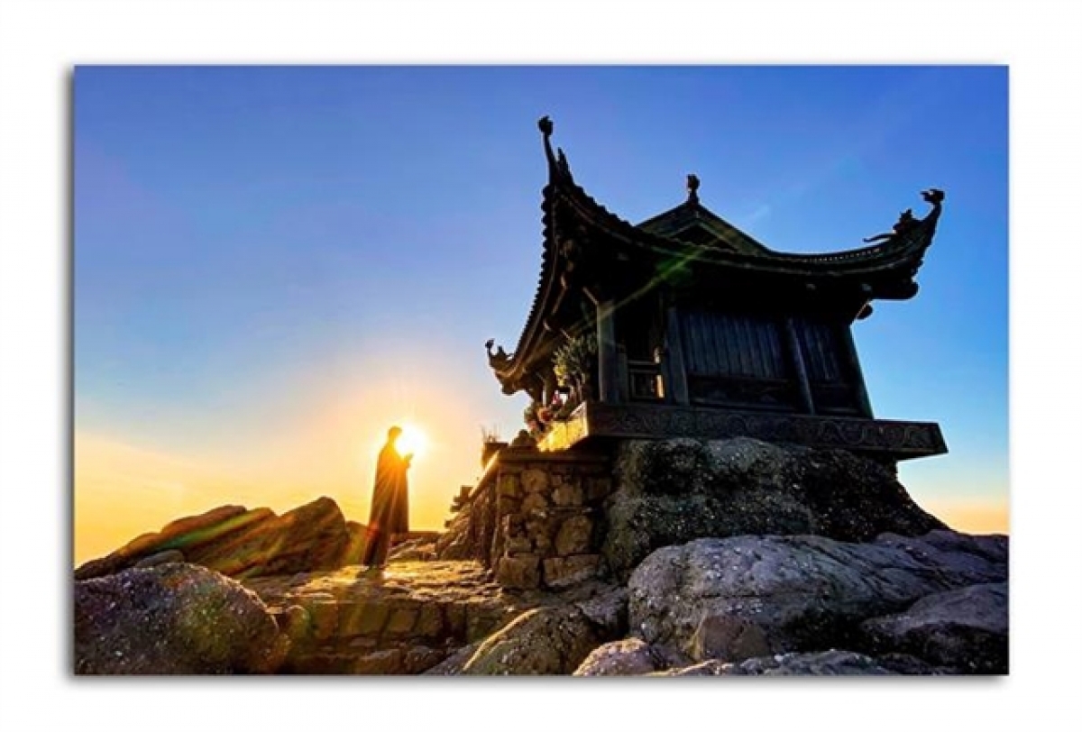 Dong Pagoda, located at the summit of Yen Tu Mountain, is part of the Yen Tu-Vinh Nghiem-Con Son-Kiep Bac Complex. (Photo: VNA)