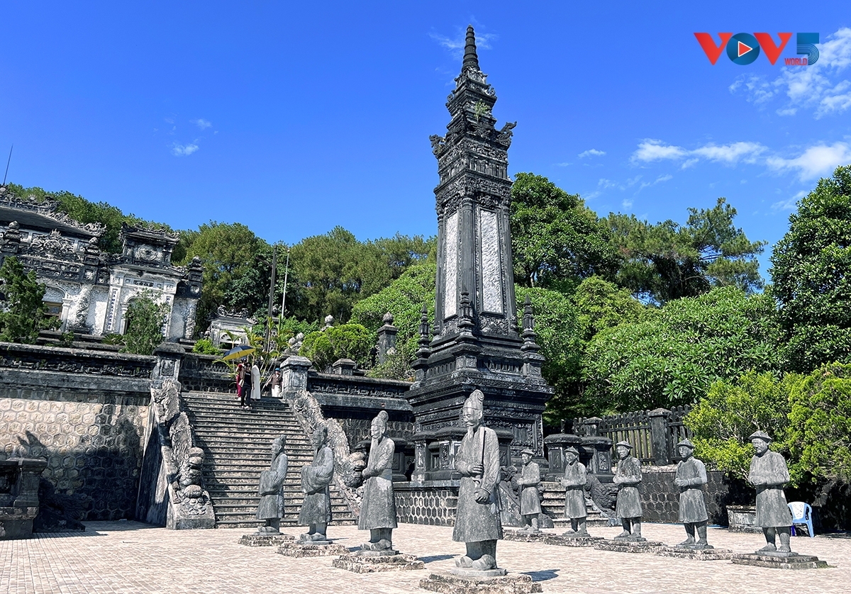 At Bai Dinh Courtyard, two rows of stone statues stand in silent guard.
