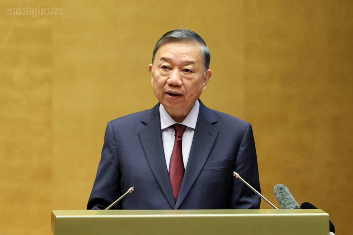 Party General Secretary and State President To Lam speaks at the national teleconference held in Hanoi on July 29 to study, disseminate and implement the resolutions adopted at the Party Central Committee’s recent third meeting. 