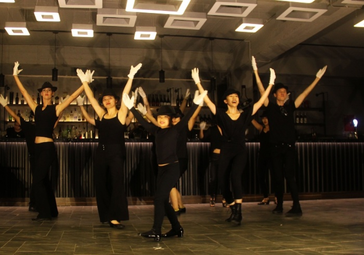 Một lớp học nhảy Jazz ở Hà Nội.