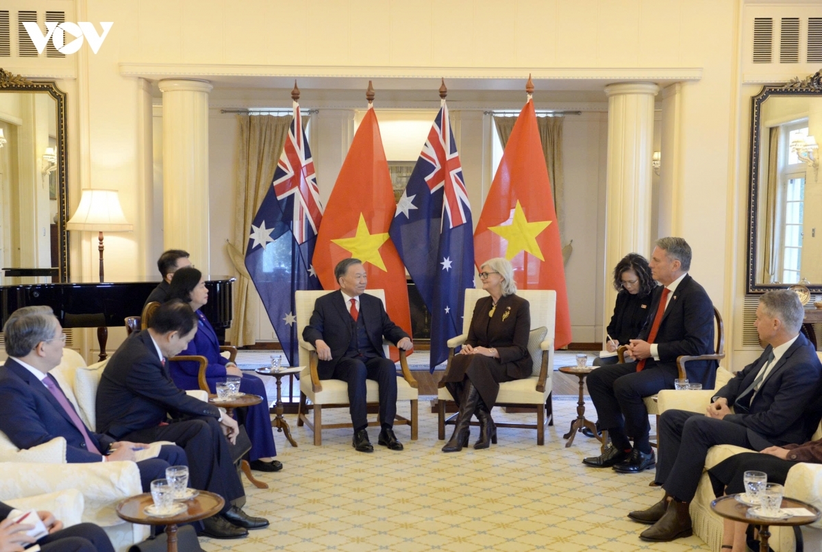 Sau lễ đón cấp Nhà nước tại Phủ Toàn quyền ở Canberra, Tổng Bí thư, Chủ tịch nước Tô Lâm hội kiến Toàn quyền Australia Sam Mostyn trong khuôn khổ chuyến thăm cấp Nhà nước tới Australia từ ngày 9 đến 12/8/2026.
