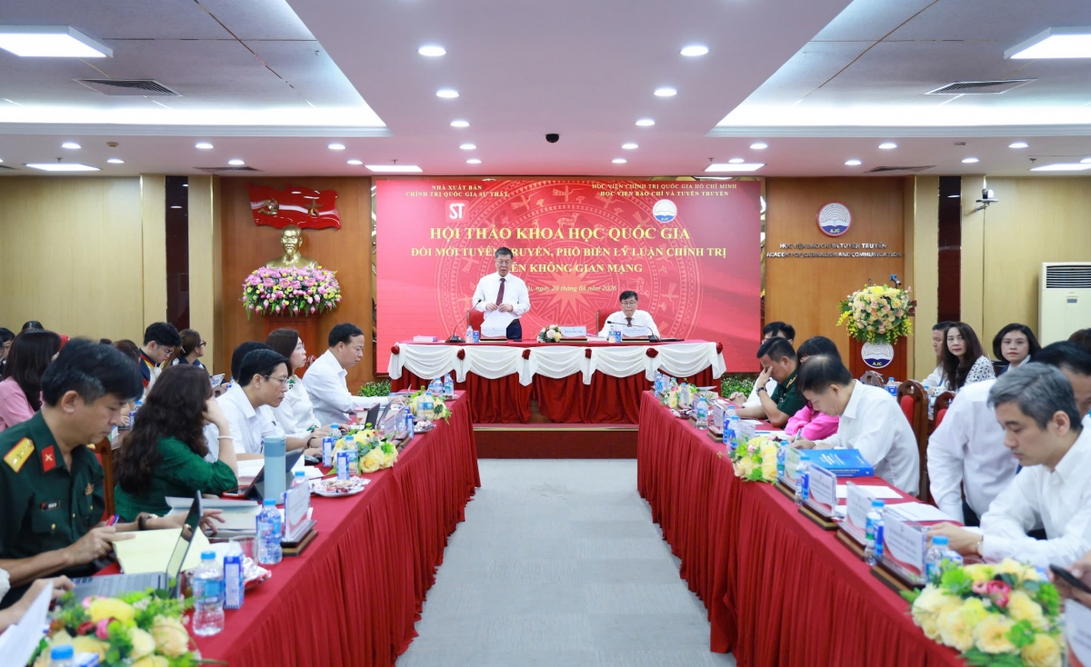 Quang cảnh hội thảo khoa học quốc gia.