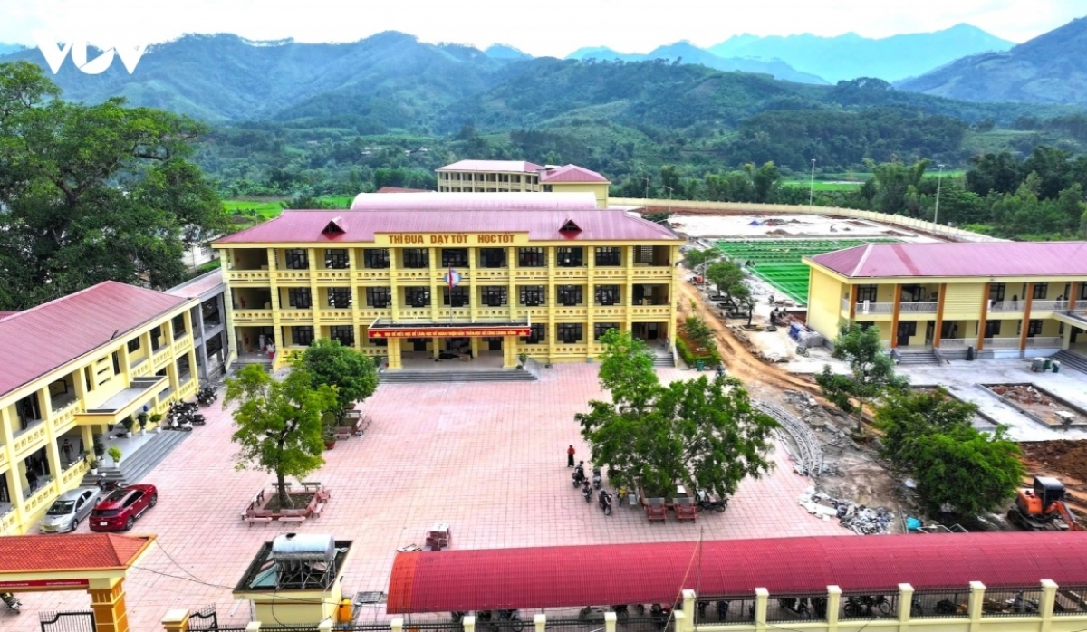 The Binh Lieu Primary and Lower Secondary Boarding School is being rapidly completed to ensure the facility is ready for the 2026–2027 academic year. (Photo: VOV)