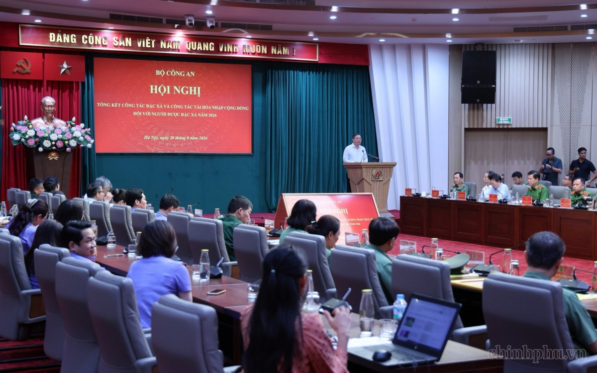 At the conference to review special amnesty and community reintegration efforts for people granted amnesty in 2026 (Photo: VGP)