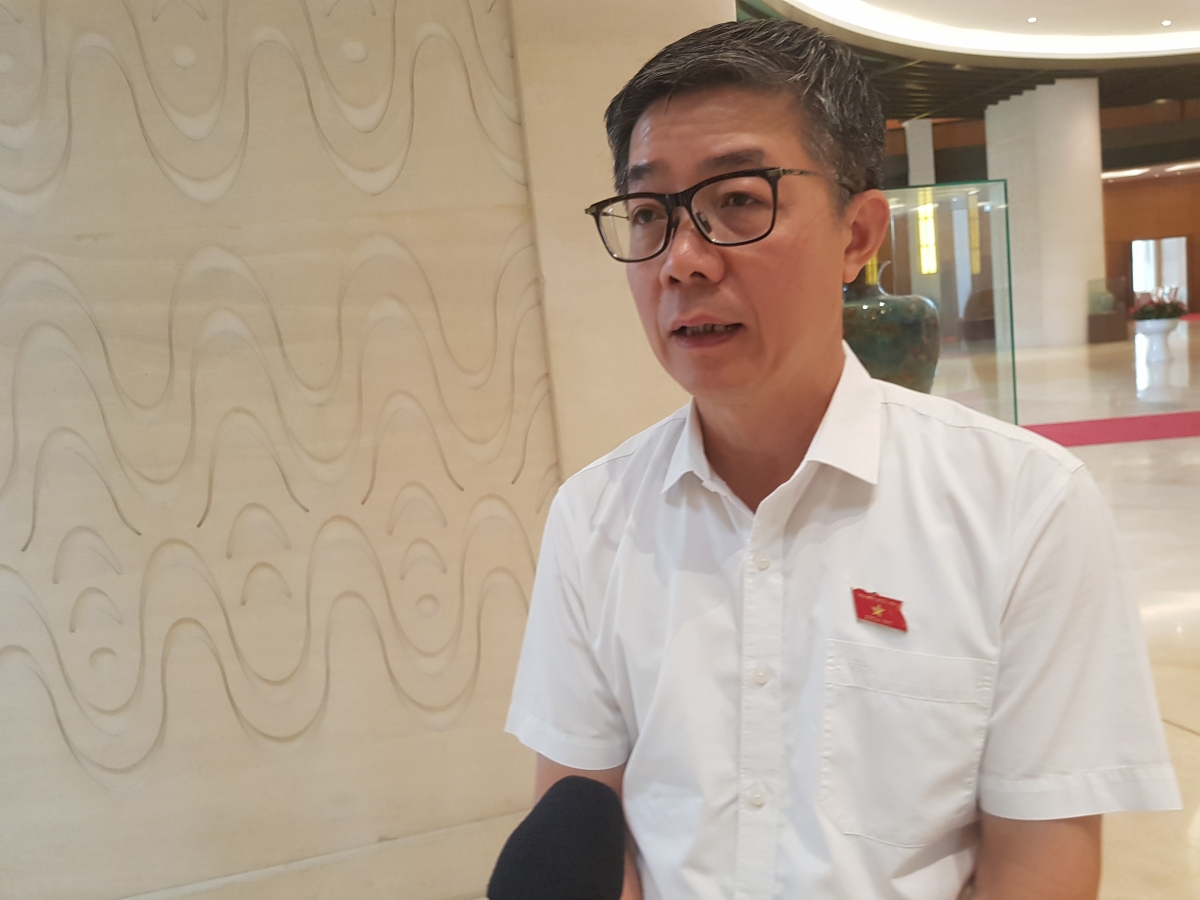 Nguyen Manh Hung, Mitglied des Wirtschafts- und Finanzausschusses des Parlaments und Abgeordneter der Stadt Can Tho. (Foto: Ngoc Anh)