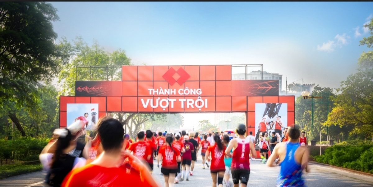 การแข่งขันวิ่งมาราธอนนานาชาติ ฮานอย เทคคอมแบงก์2026 ดึงดูดนักวิ่ง 14,000 คนจาก 55 ประเทศและดินแดน