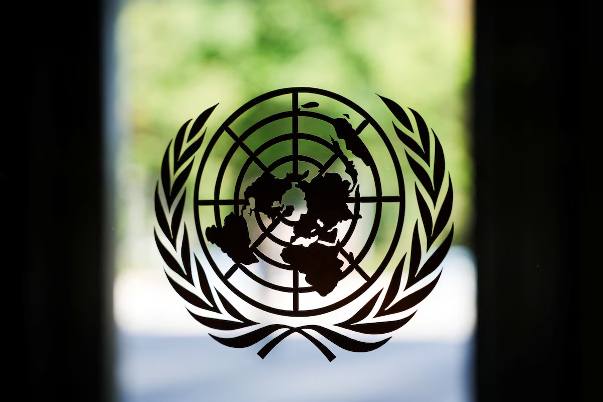 The United Nations emblem on a window at the UN headquarters in New York City, USA, September 18, 2025. (Photo: REUTERS/Jeenah Moon)
