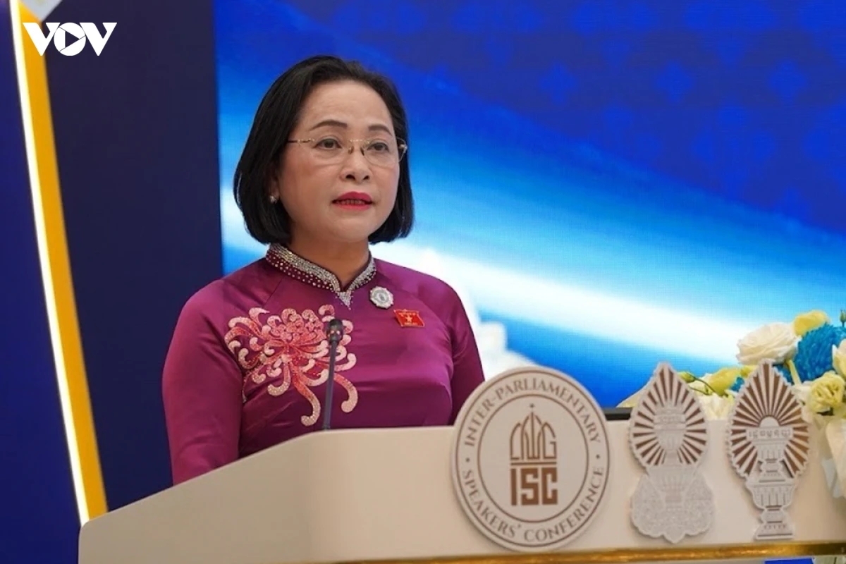 グエン・ティ・タイン国会副議長は演説を行う（写真： VOV）