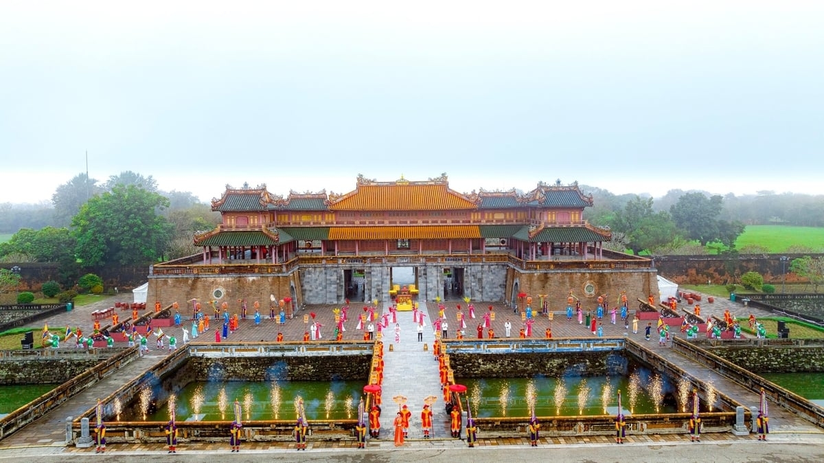 In der Stadt Hue findet derzeit eine Reihe von Kultur- und Kunstaktivitäten zum Nationalfeiertag statt. (Foto: Van Dinh)